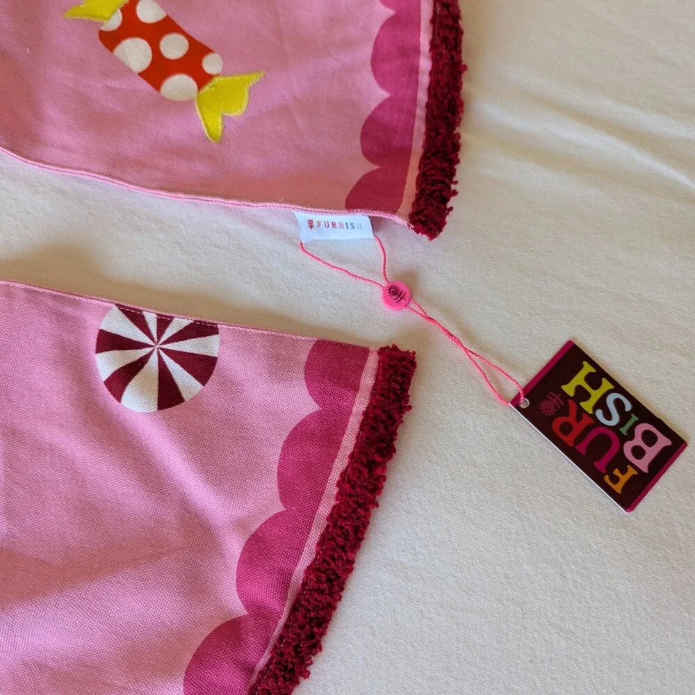 NWT Furbish Sugar Plum Embroidered Christmas Tree Skirt in pink